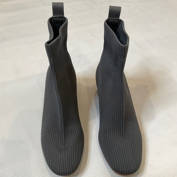 Everlane The Glove Boots Size 5.5 Dark Grey - Picture 3 of 9